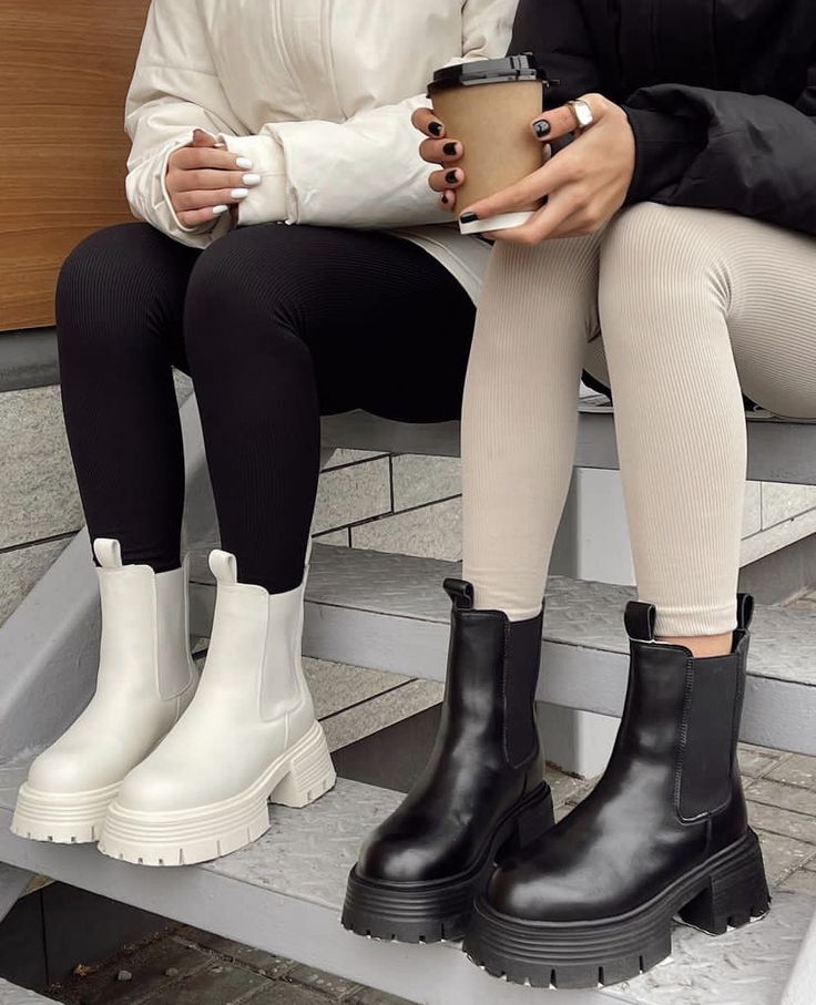 Waterproof Chelsea Boots British Style.