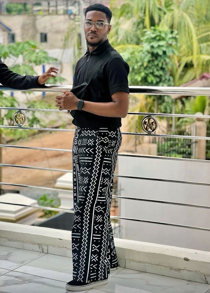 This Ankara set blends comfort with cultural pride