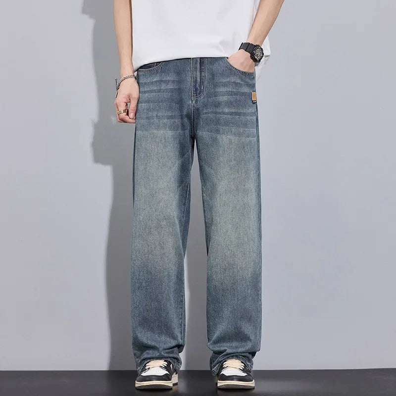 Mans baggy jeans