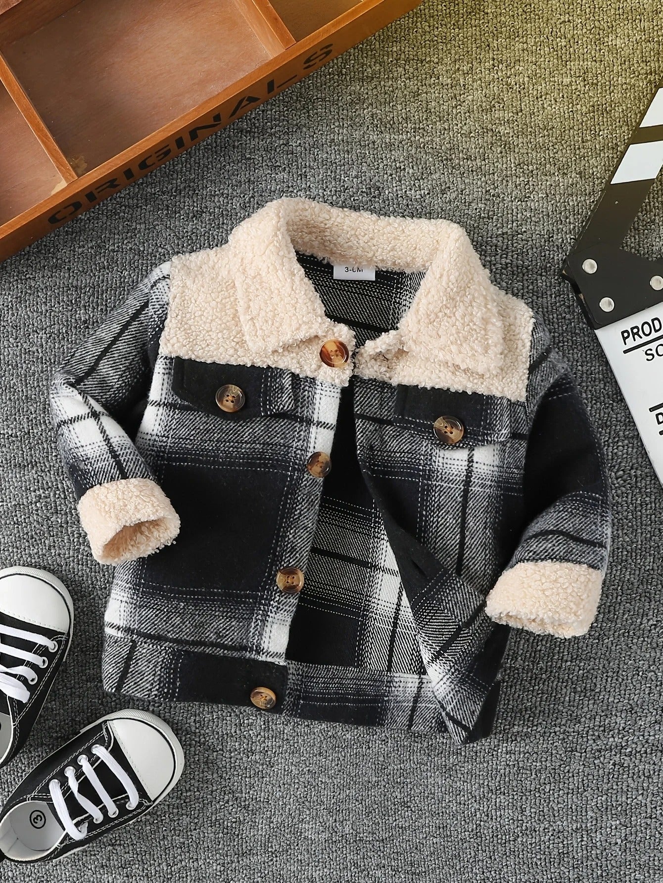 long sleeved plaid patchwork plush jacket for autumn and winter