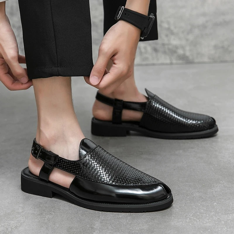 soft leisure sandals men slippers both lightweight non-slip Big Siz
