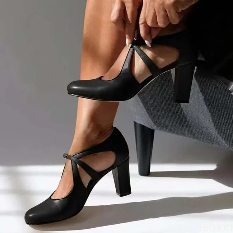 Summer New Fashionable Coarse Heel One Button Strap Open Toe Sandals