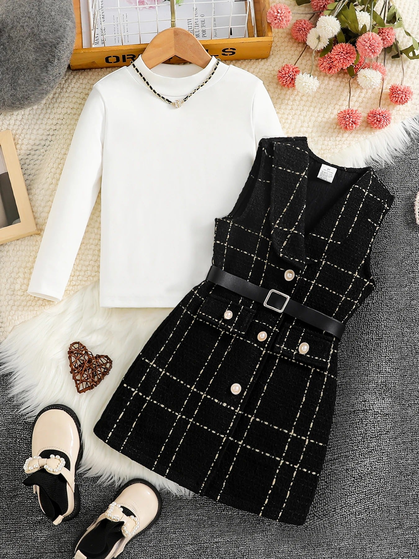 Spring and autumn Fashion Kids 2-piece ceremonial dress for cute girls Solid color crew neck shirt + plaid lapel skirt suit
