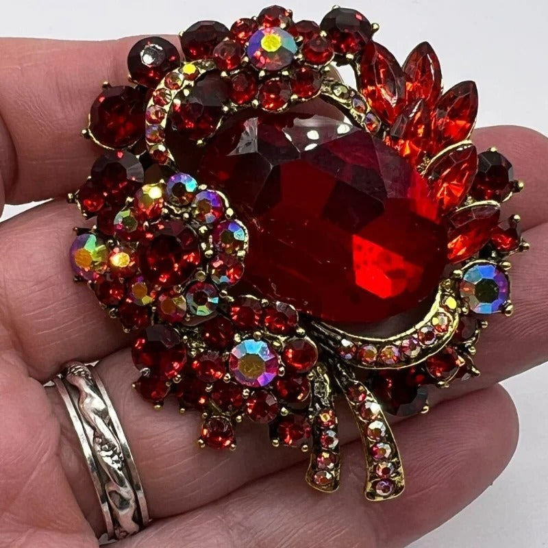 Wreath Brooch Pins for Women