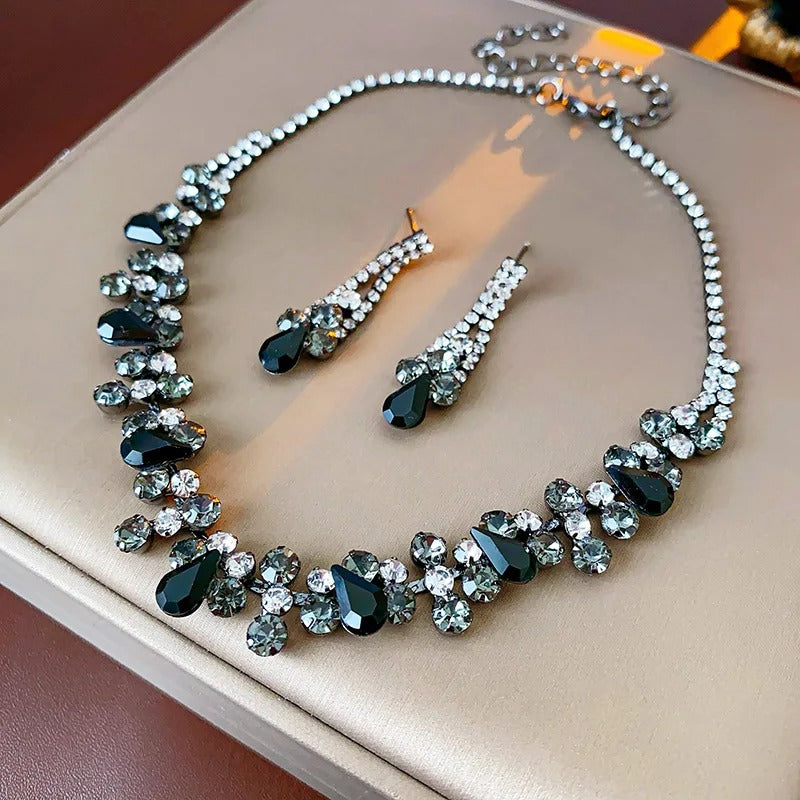 Water Drop Black Rhinestone Necklaces for Women Luxury