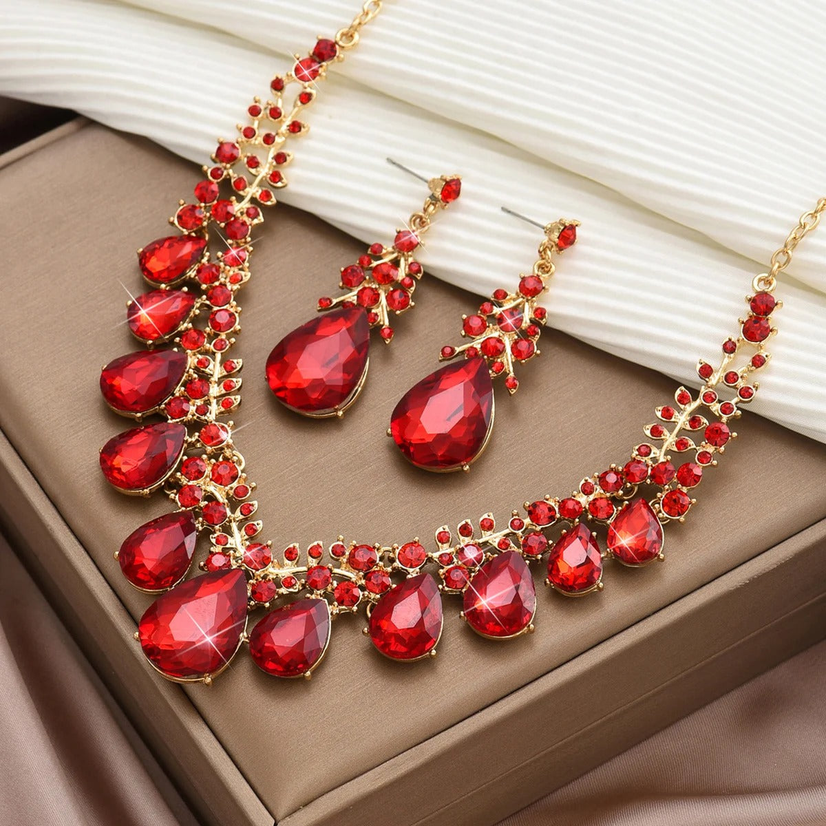 rendy Charm Crystal Water Drop Necklace Earrings