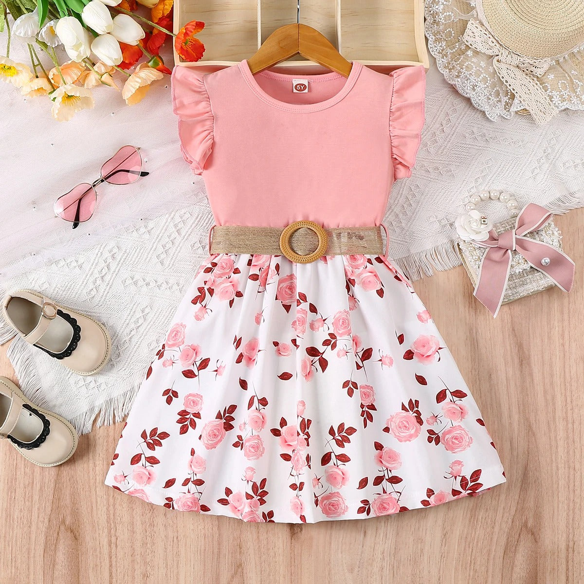romantic floral print with ruffled edges and small flying sleeves