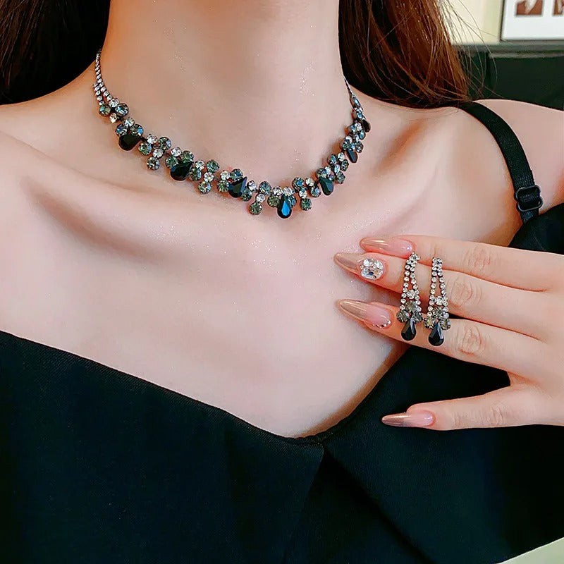 Water Drop Black Rhinestone Necklaces for Women Luxury