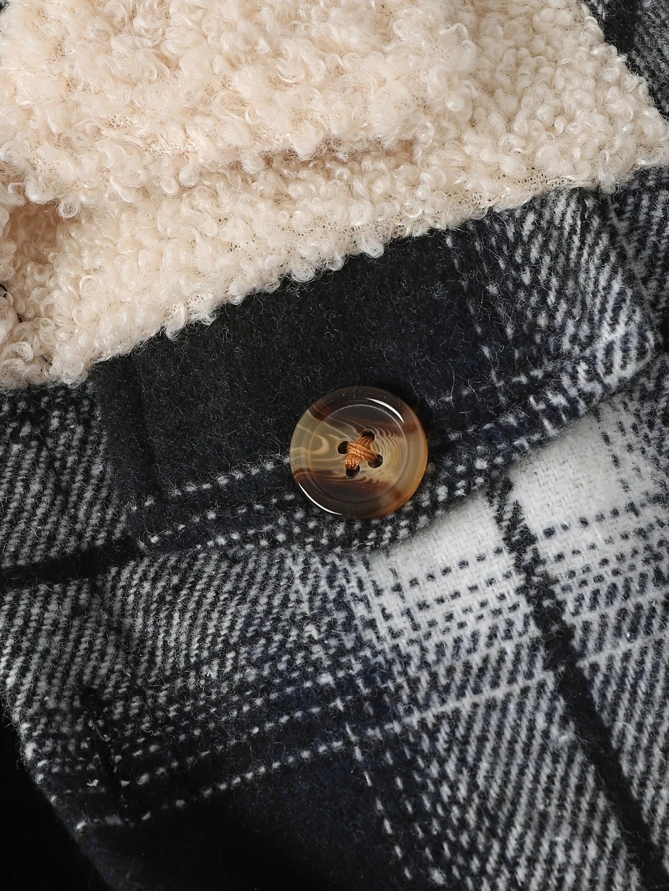 long sleeved plaid patchwork plush jacket for autumn and winter