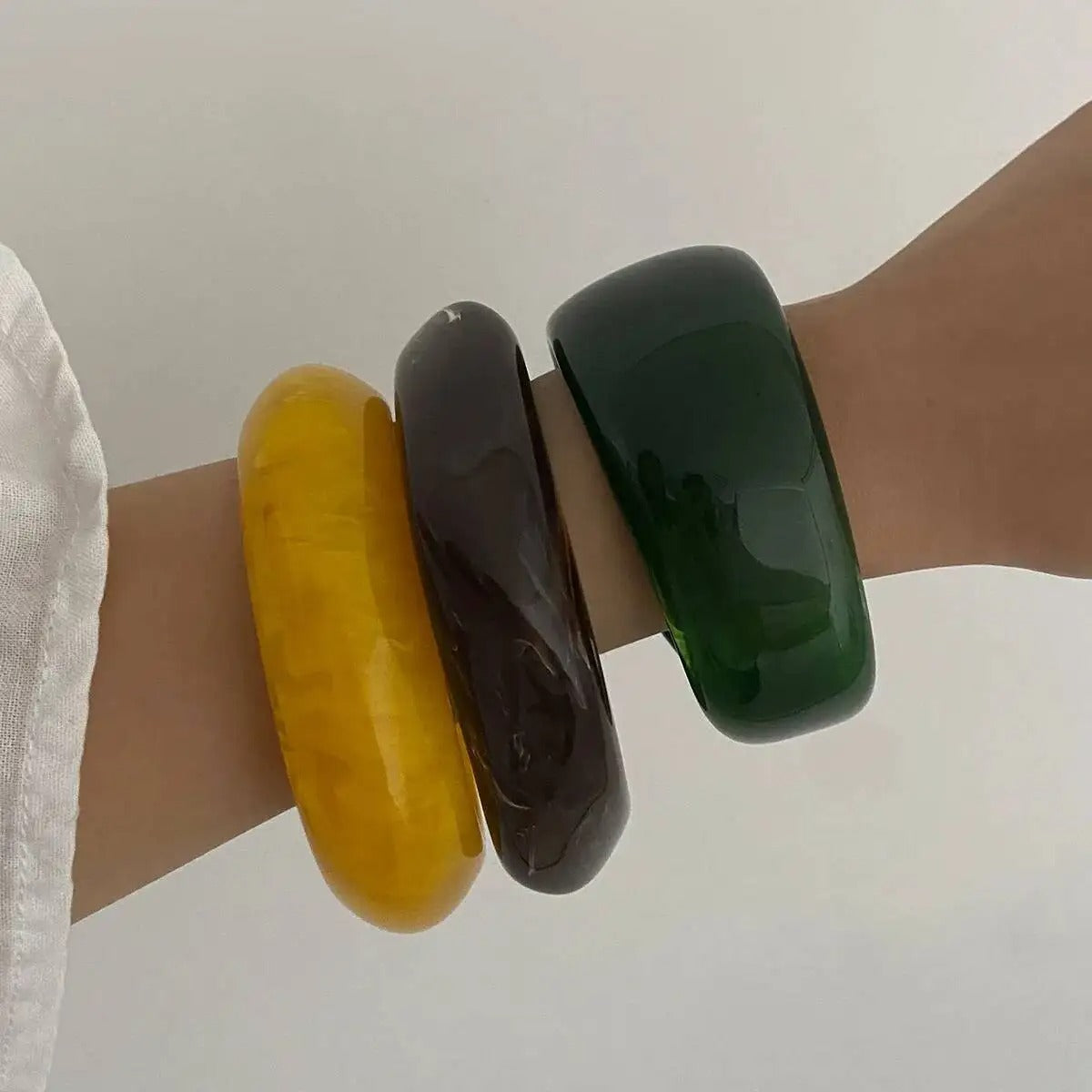 Salircon 3 Styles Vintage Irregular Geometric Resin Acrylic Bangles for Women