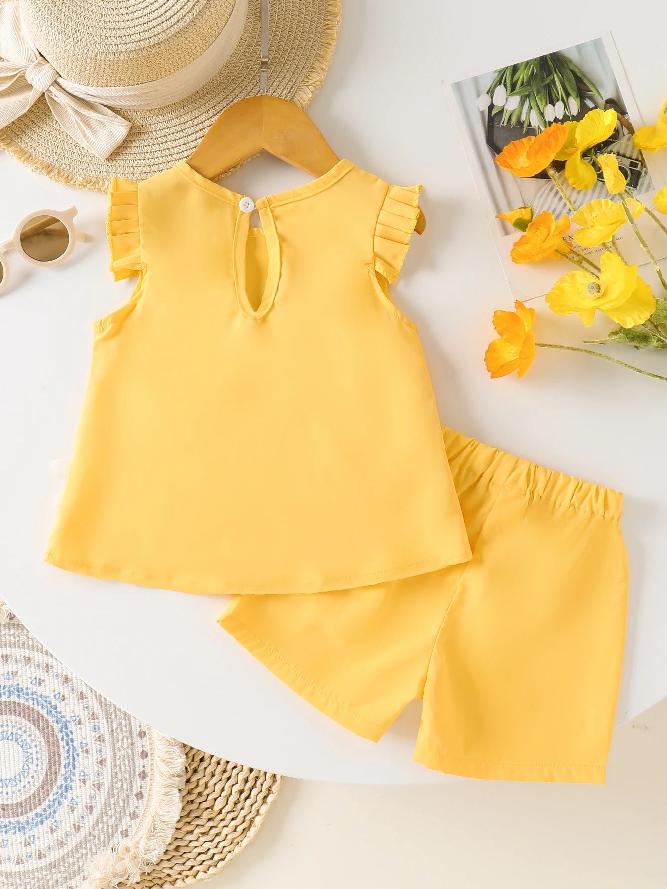 Toddler Girls' 2-Piece Set Yellow Sleeveless Top & Shorts Flower Decor 0-3Y