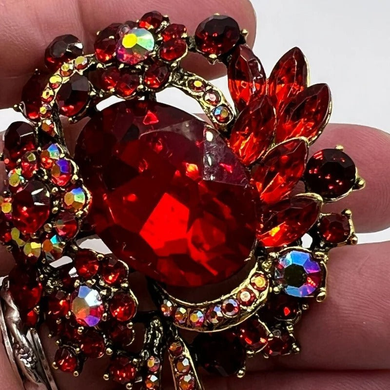 Wreath Brooch Pins for Women