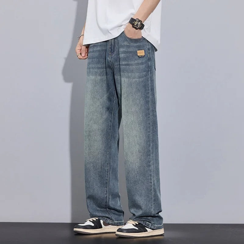 Mans baggy jeans