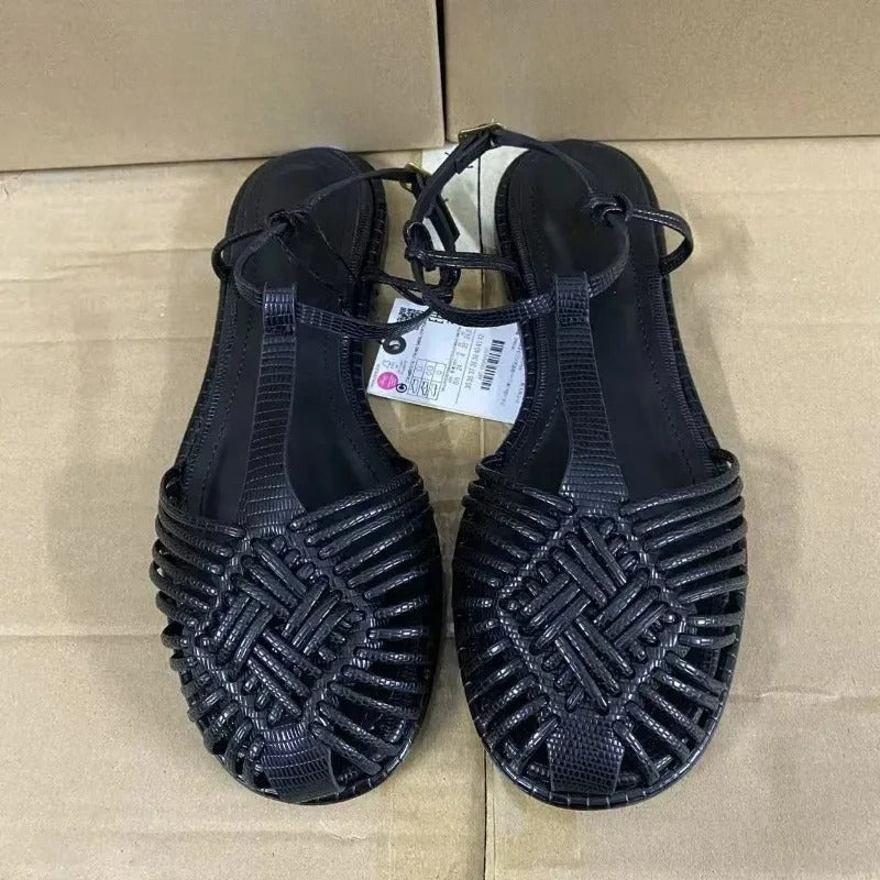 Woven Hollow Out Design Buckle Strap Daily Casual Beach Shoes for Ladies