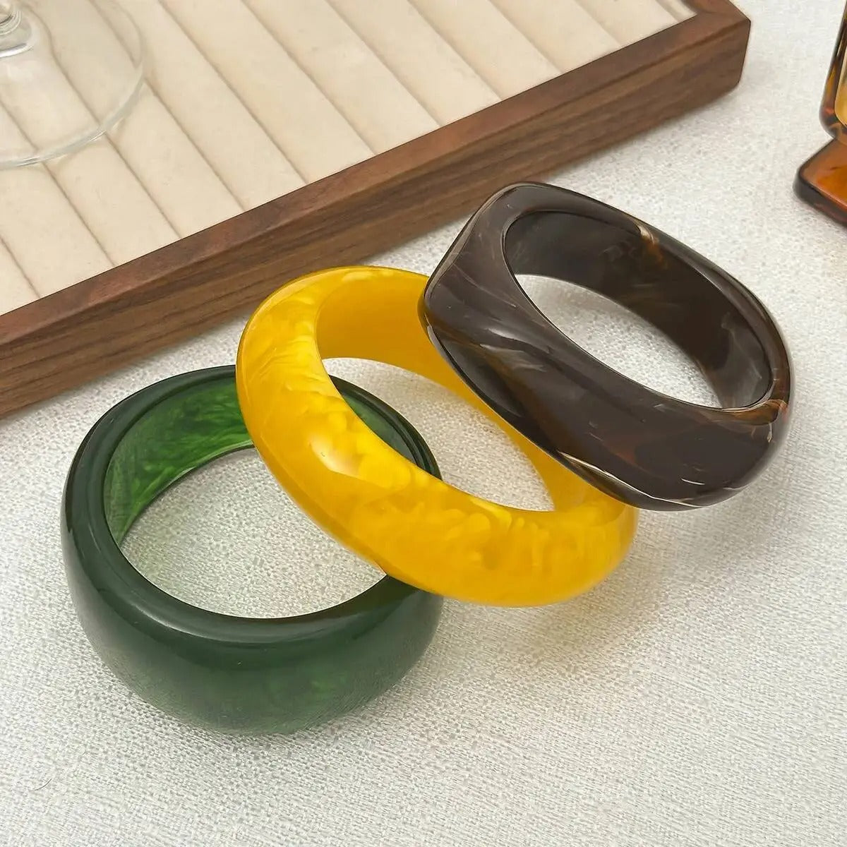 Salircon 3 Styles Vintage Irregular Geometric Resin Acrylic Bangles for Women