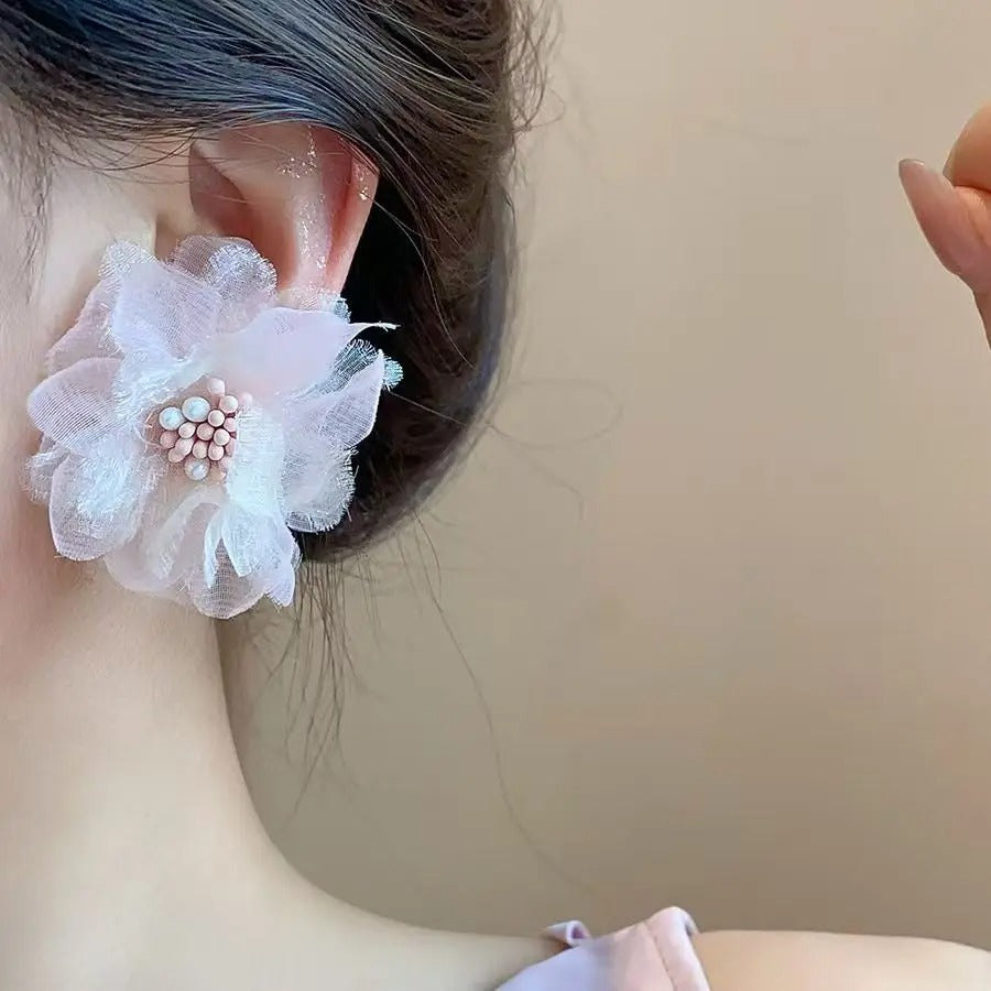 fairy flower earrings with mesh