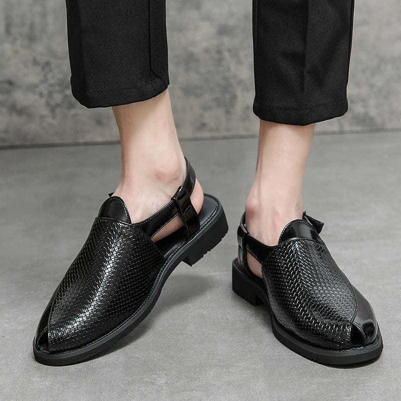 soft leisure sandals men slippers both lightweight non-slip Big Siz