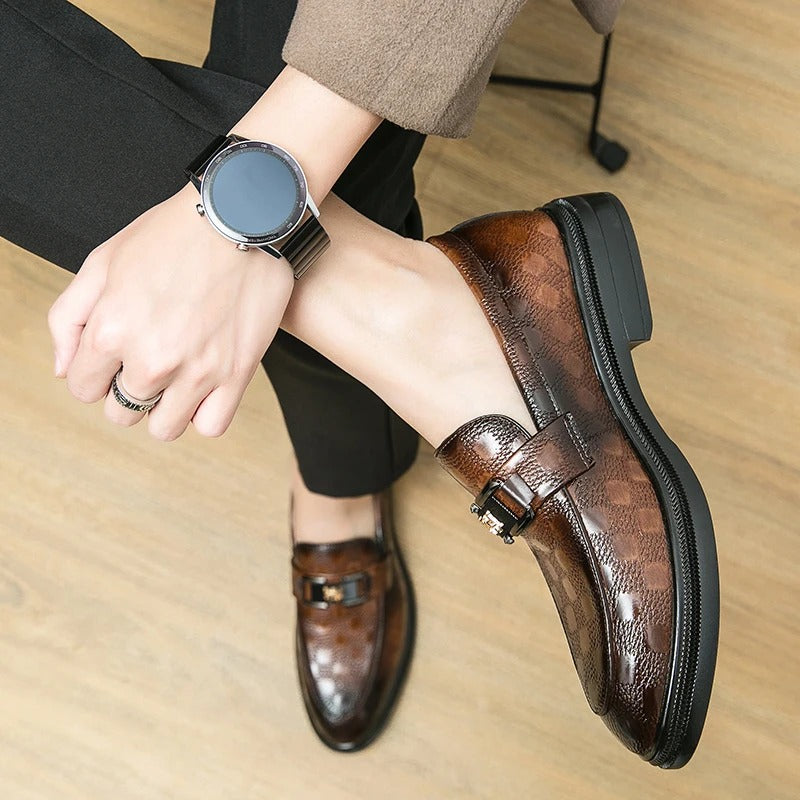 Leather loafer bean shoes British business casual slip-on leather shoes for men Breathable young hair stylist formal men