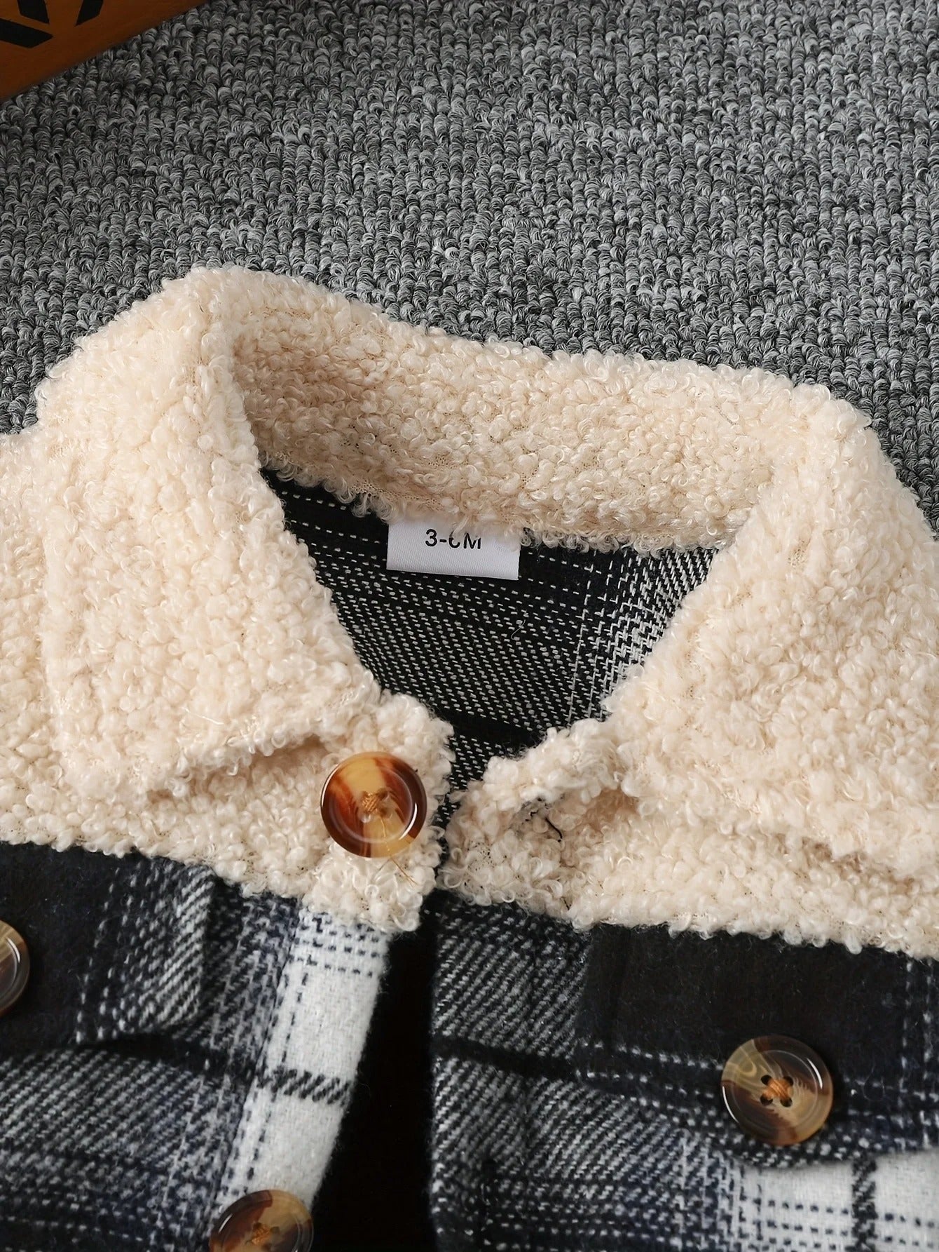 long sleeved plaid patchwork plush jacket for autumn and winter