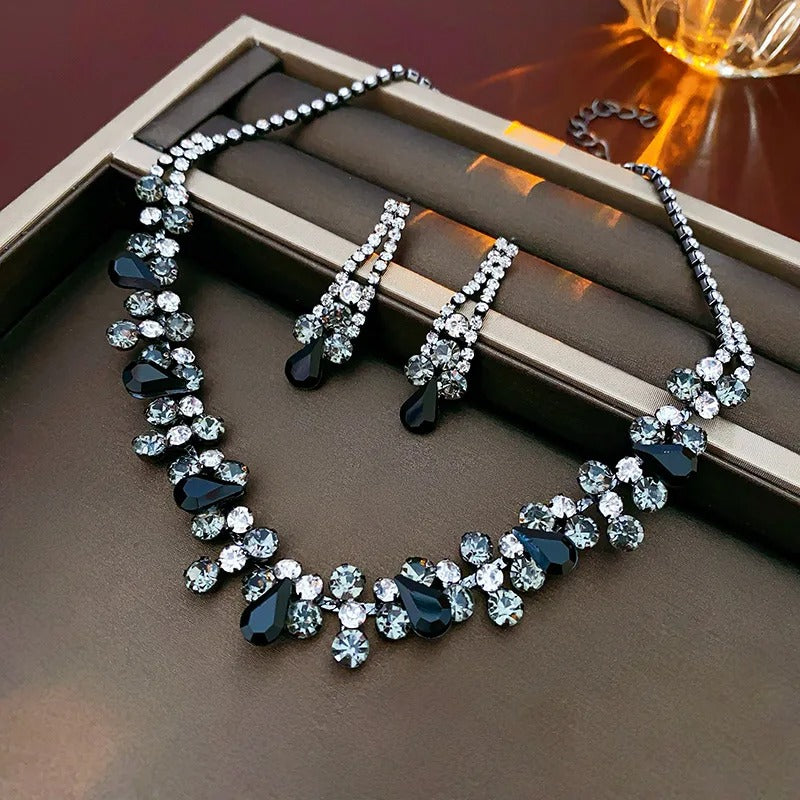 Water Drop Black Rhinestone Necklaces for Women Luxury