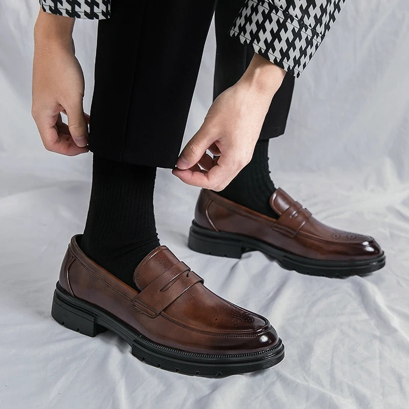 British fashion, individuality and trendy men's shoes