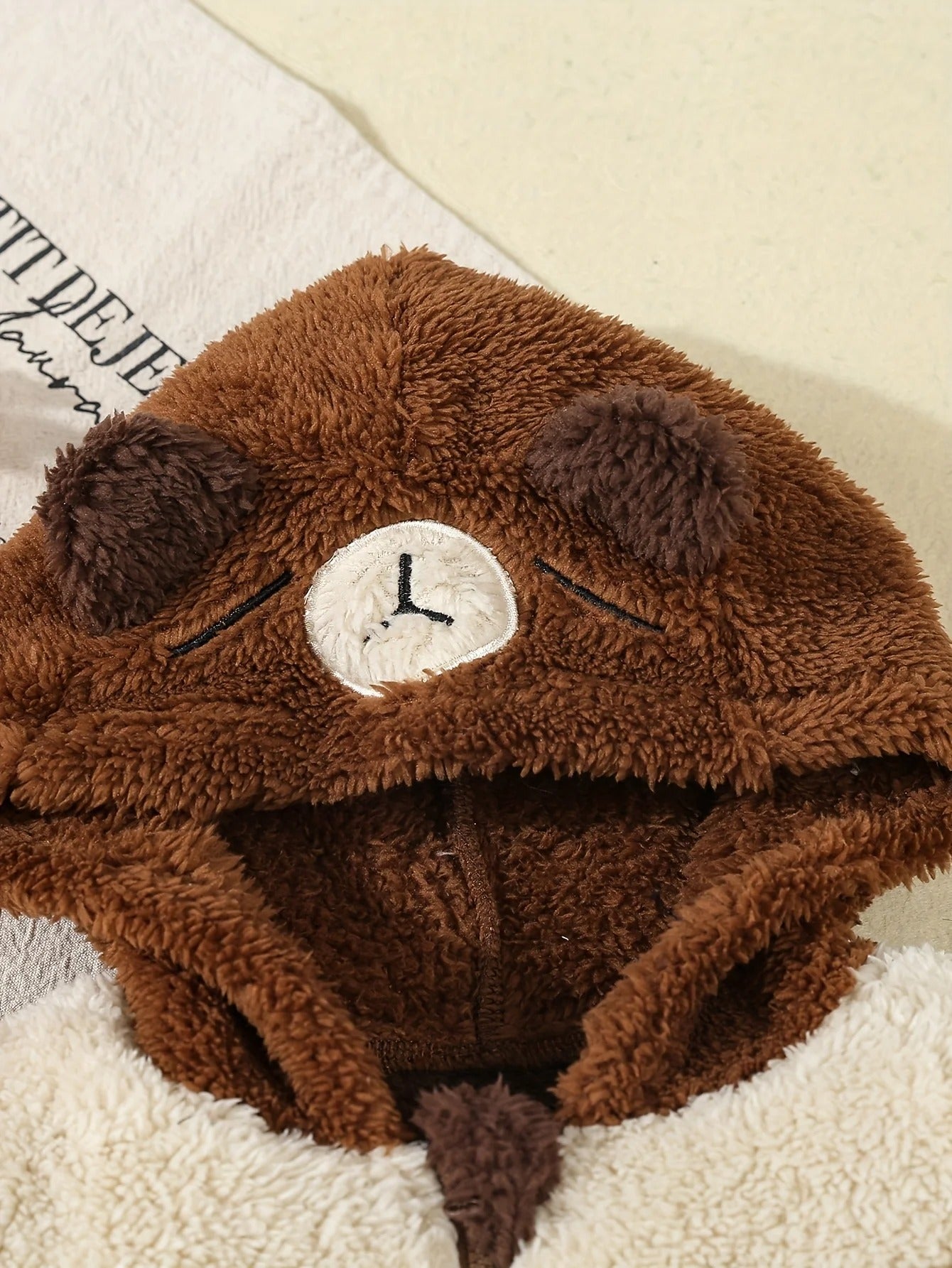 Winter Little Bear With Sticker Embroidery Hooded Plush Jacket And Winter Warm Zipper Shirt
