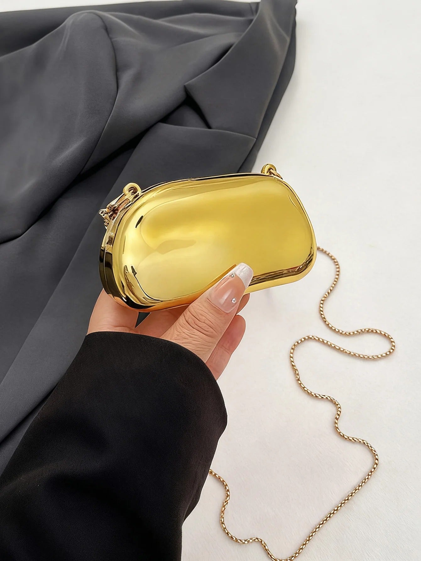 Mini version fashion gold metal closure box-shaped clutch bag