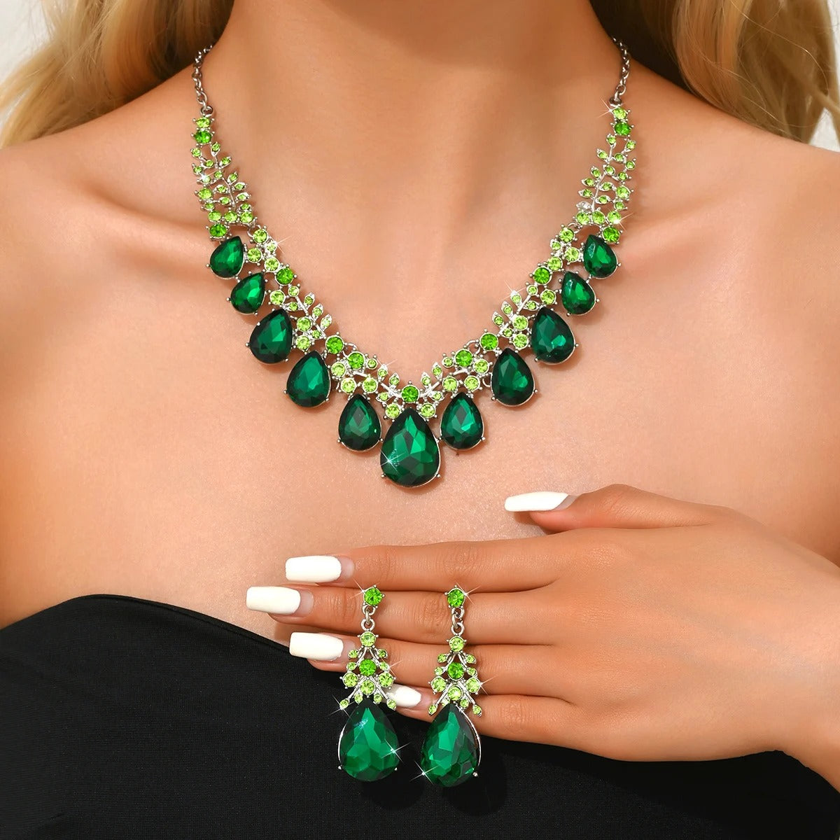 rendy Charm Crystal Water Drop Necklace Earrings