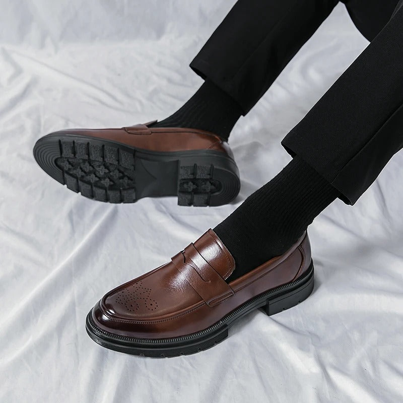 British fashion, individuality and trendy men's shoes