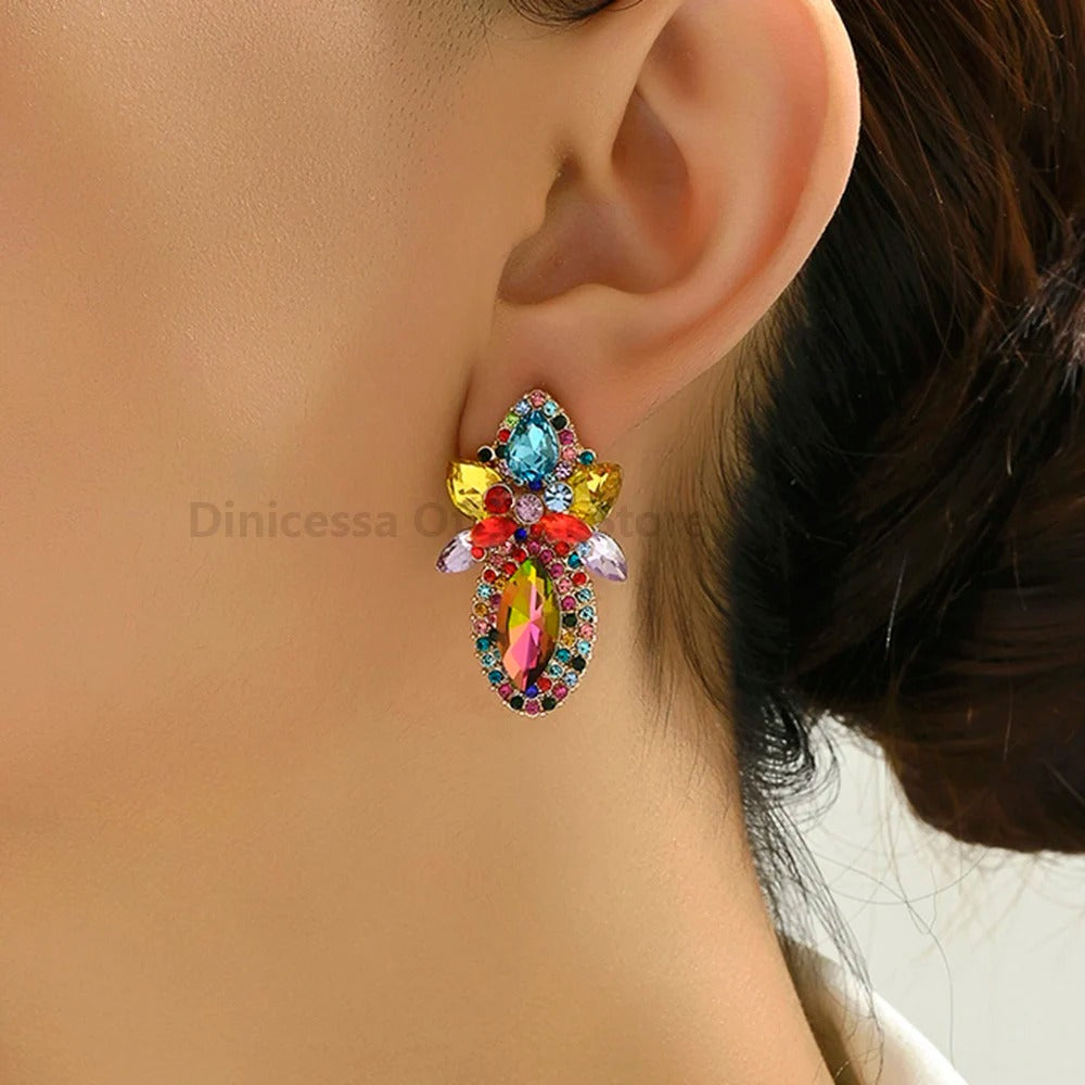 Trend Teardrop Glamorous Decor Stud Earrings