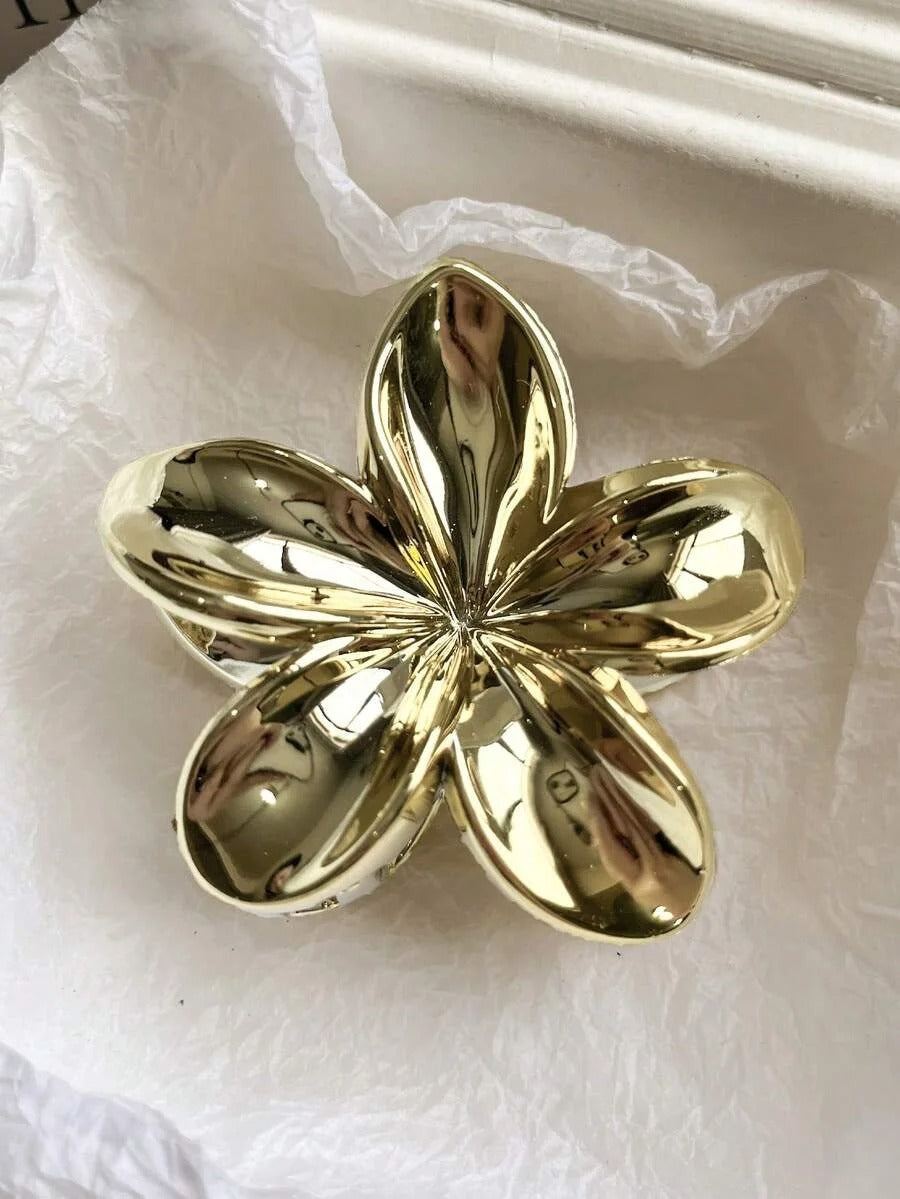 Floral Design, Versatile Hair Accessory for Half-Up Hairstyles.