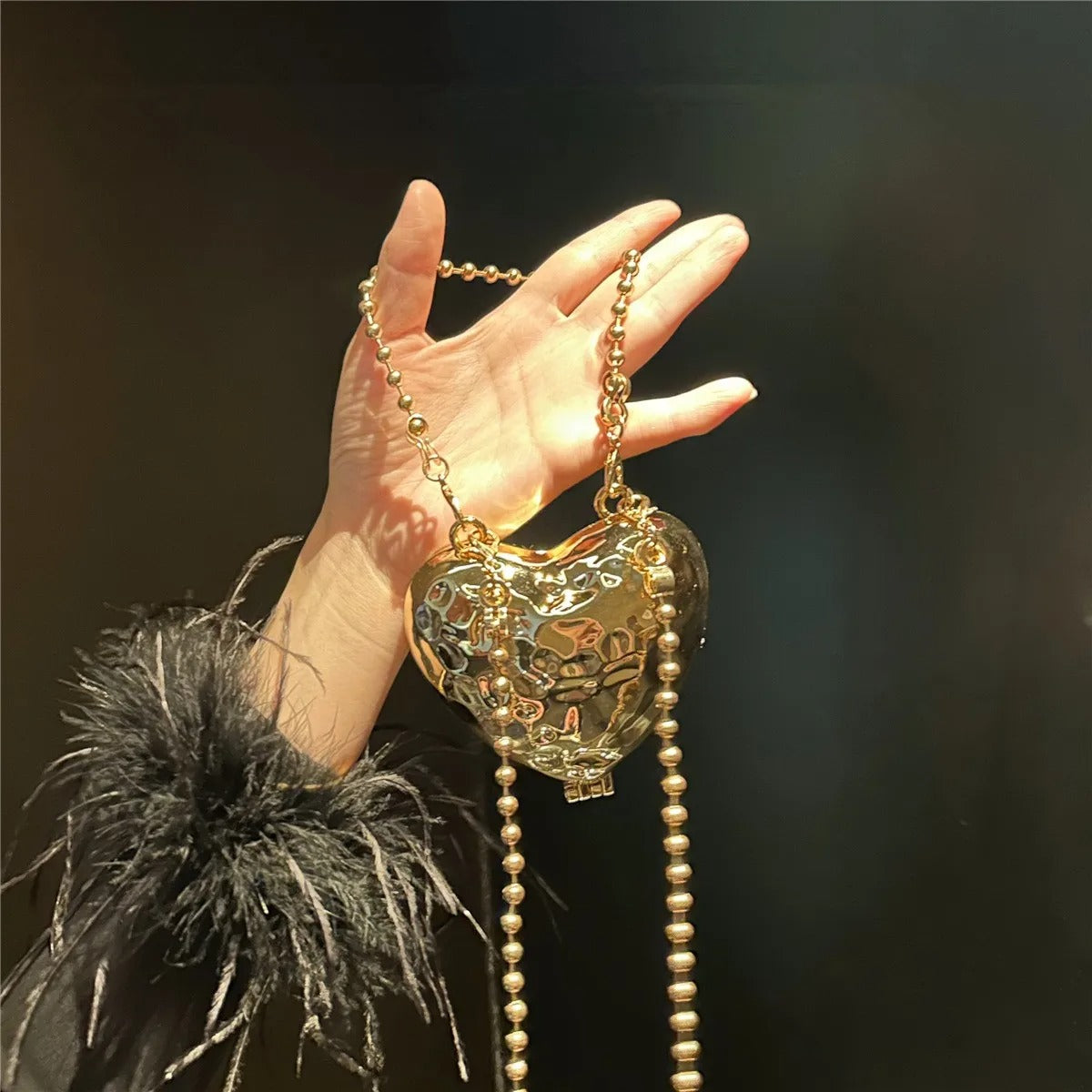 Luxury Small Bling Heart Shape Diamond Evening Clutch Rhinestones Purse