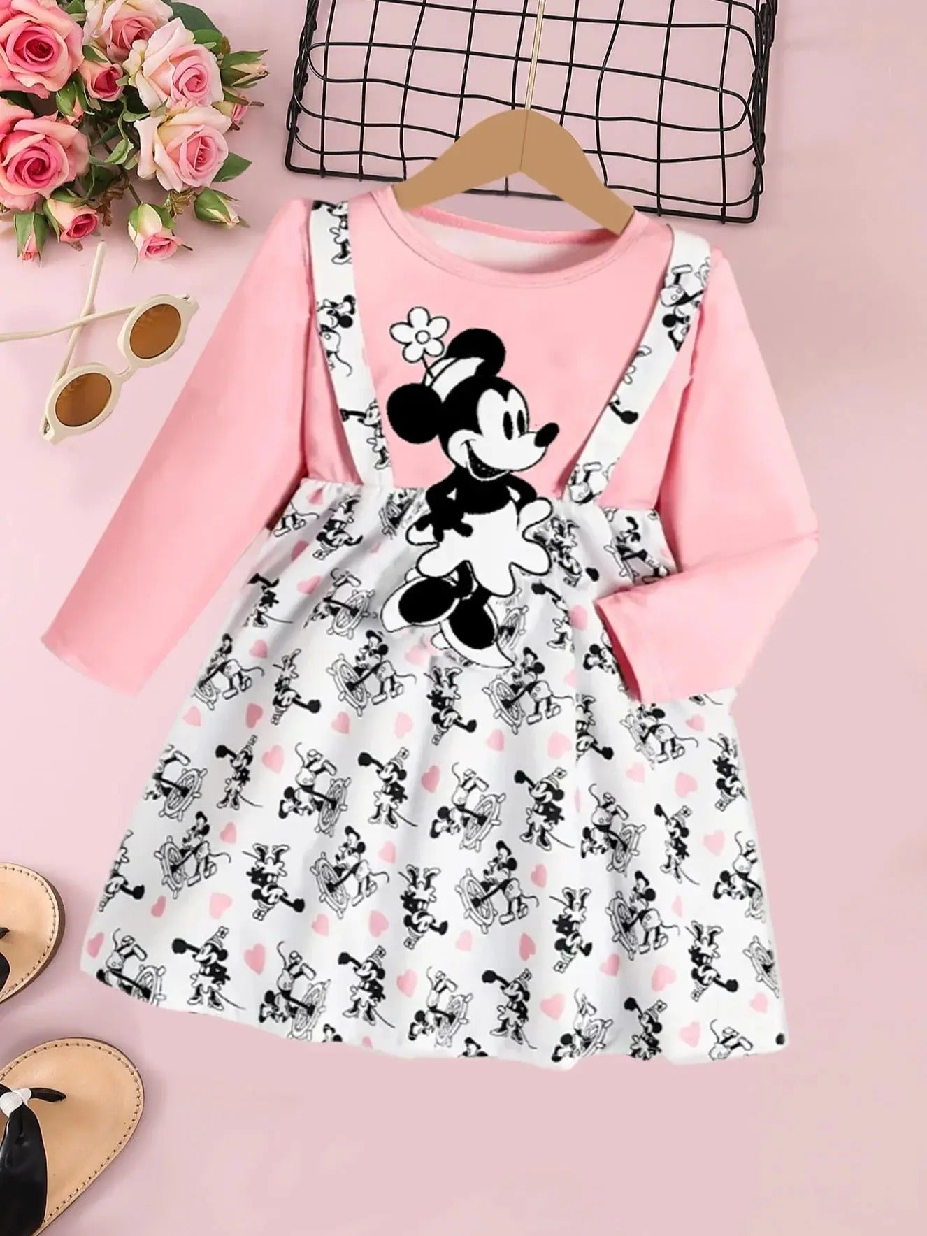 A Single Autumn Playful And Cute Pink Round-Neck Imitation Overbody Dress With Printed Patterns