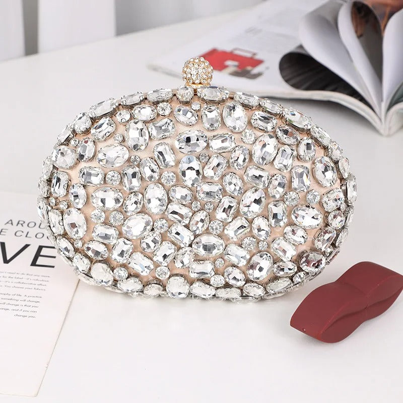 Luxury Crystal Silver Diamond Boutique Clutch Bags.