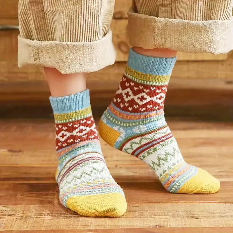 Vintage Warm Pattern Socks