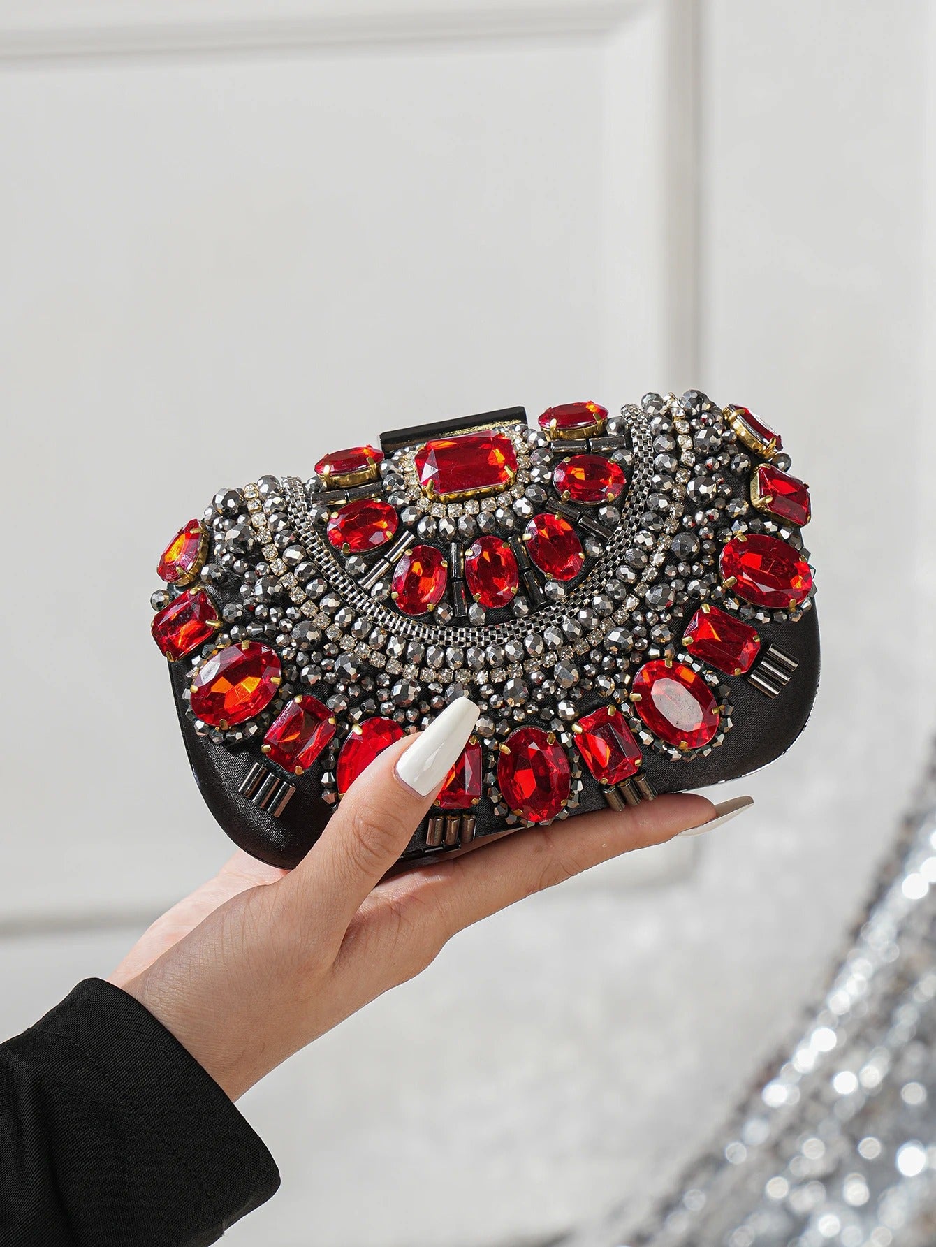Mini Baroque Jewel Retro Beaded Clutch