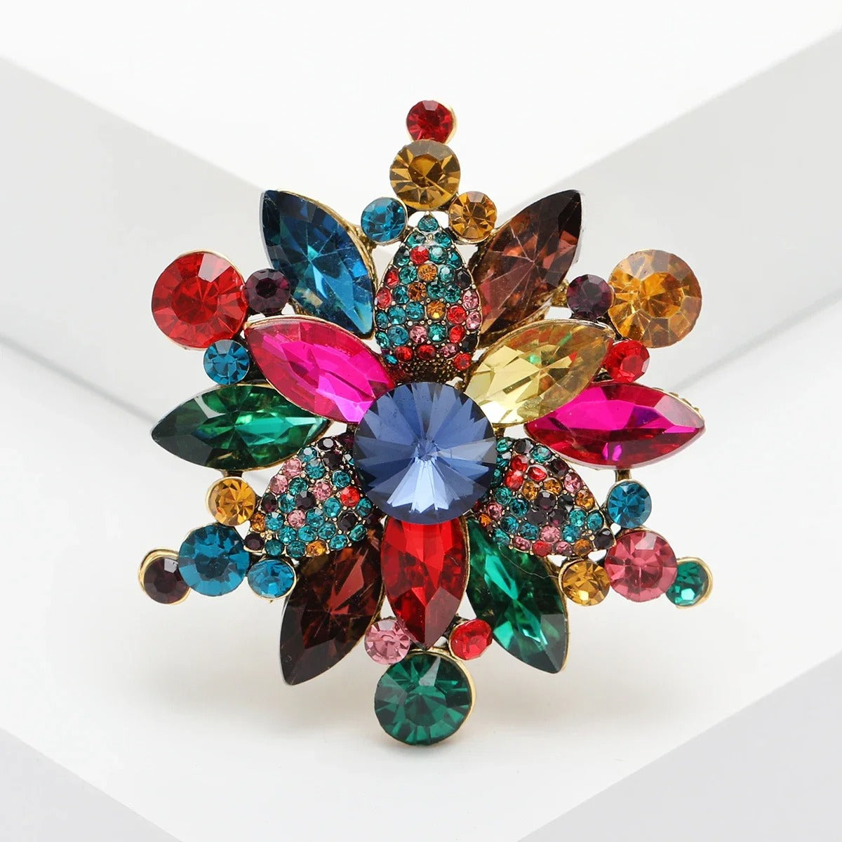 Snowflake Pins Banquet Brooches for Women