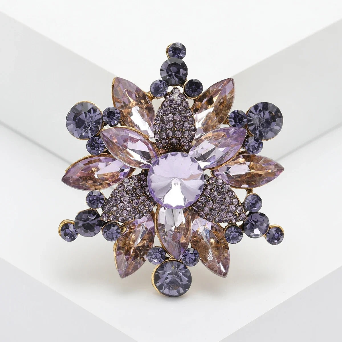 Snowflake Pins Banquet Brooches for Women